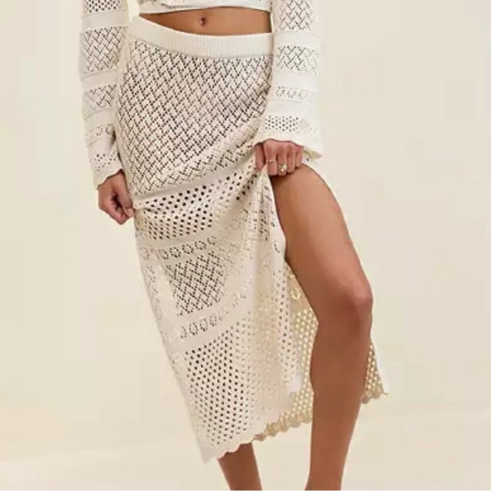 aerie Cream Crochet Beach Cover Up Midi Skirt with Side Slit Cotton Medium NWT